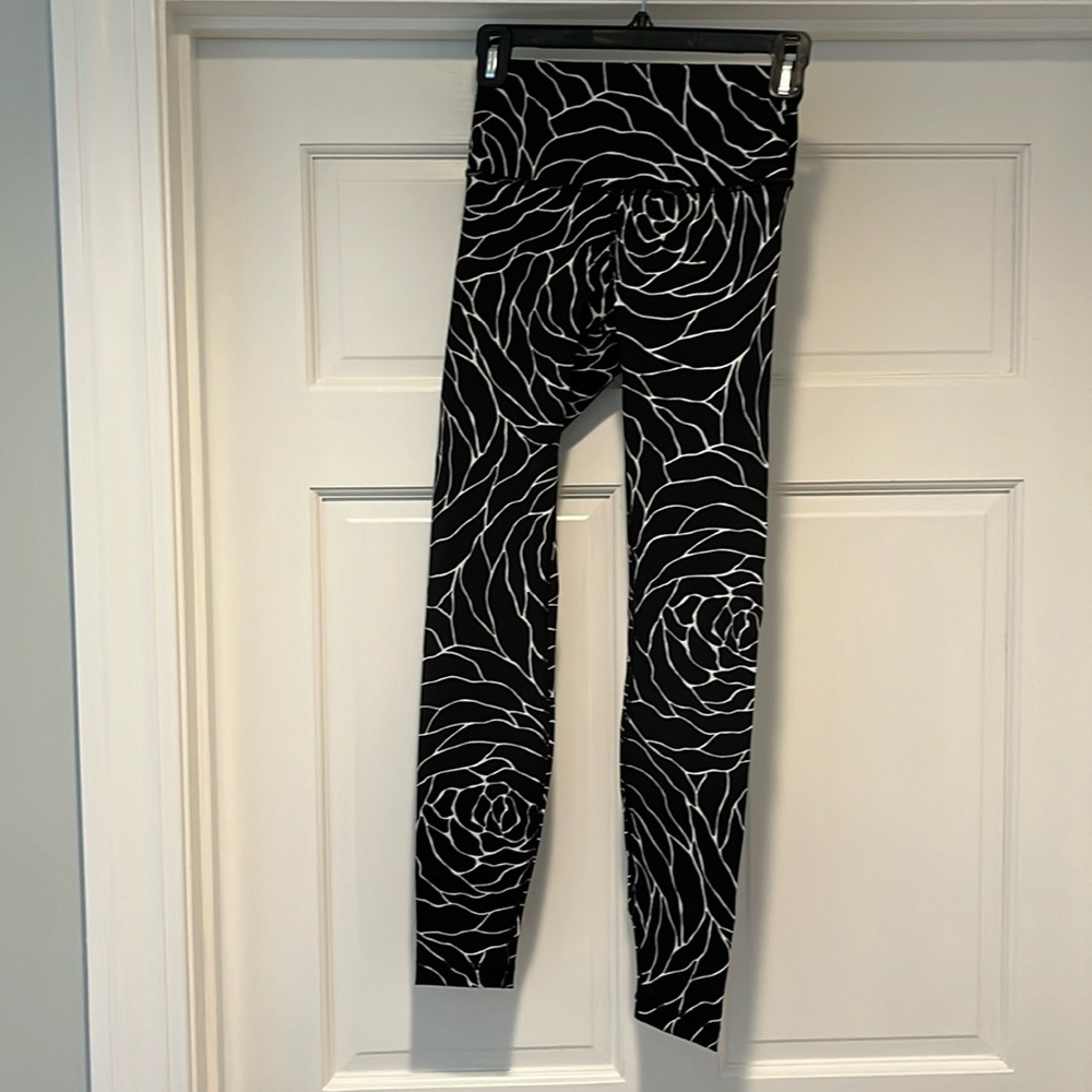 Wunder Under High-Rise Tight Luxtreme 28”